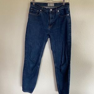 Mid-Rise Ankle Jeans